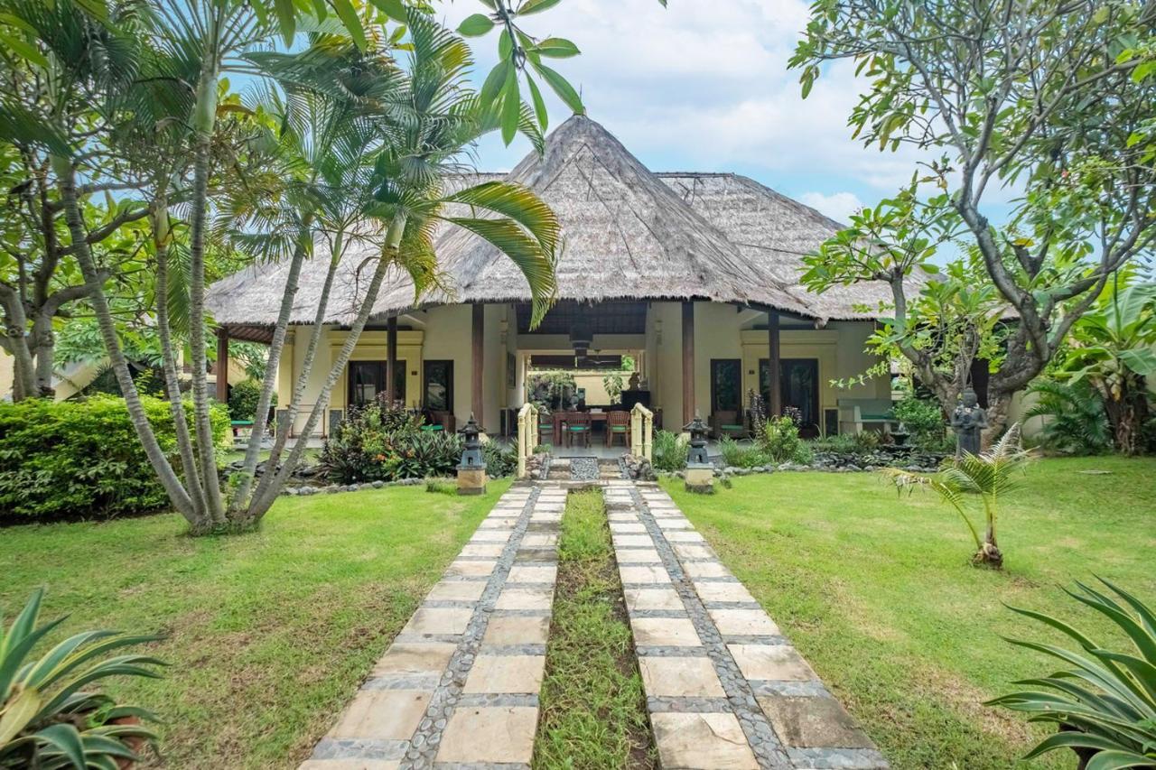 Amertha Bali Villas Pemuteran  Exterior photo